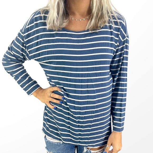 NINE WEST VINTAGE AMERICA Asymmetrical Hem Long Sleeve Striped Tee - Picture 9 of 9
